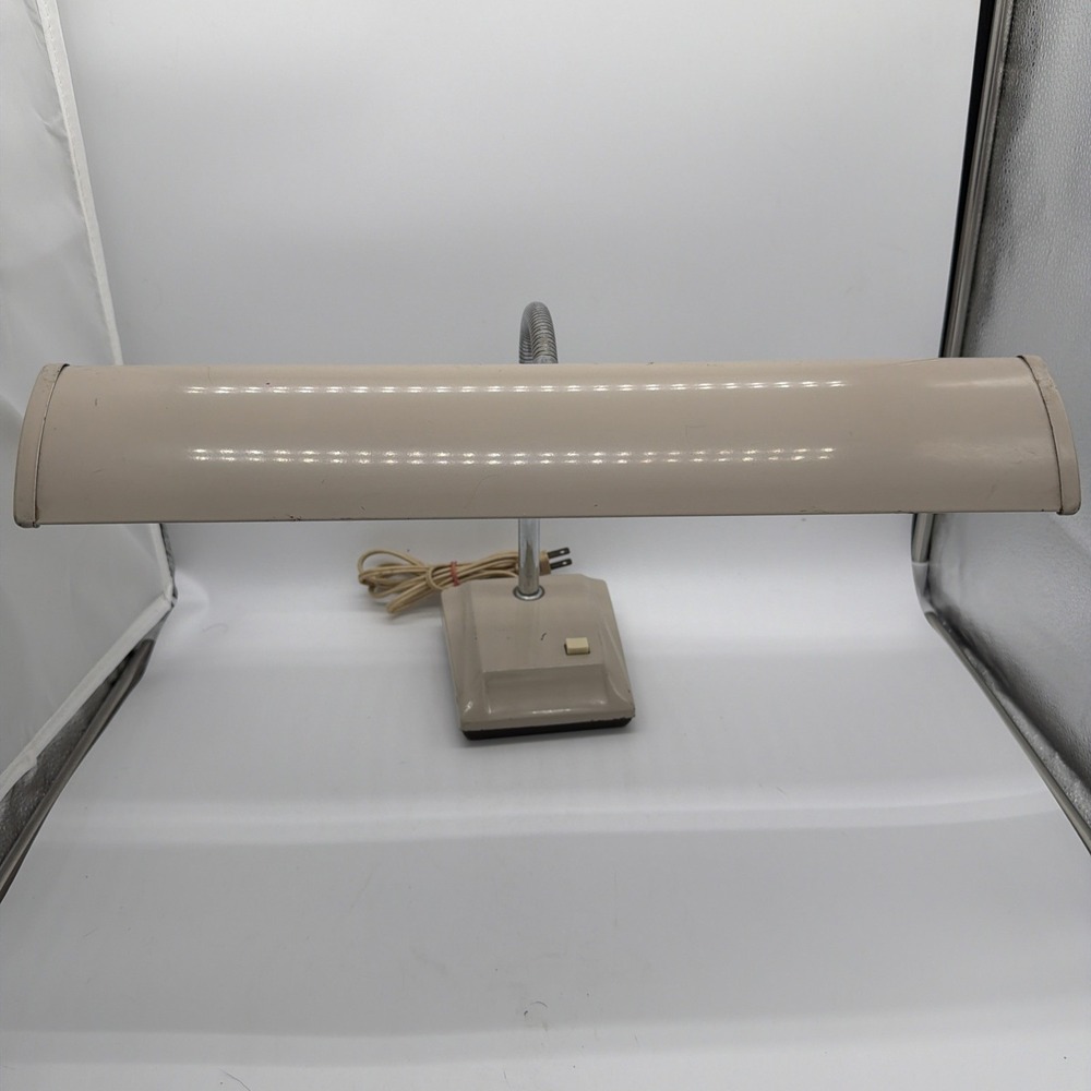 VTG Under Writers Labroties Desk Lamp Hamilton Industries Model 411 Working!